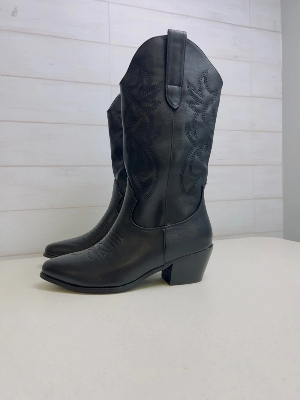 Women’s Black Embroidered Western Middle Boots Faux Leather Pointed Toe 7 - Picture 2 of 7